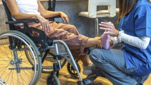 Kürzungen bei Hilfen für Kinder und Jugendliche — der Freitag