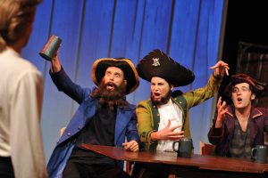 Gaming-Klassiker „Monkey Island“ als Kult-Bühnenstück: Piraten, Pixel und Pappmaché