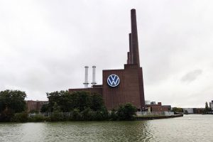 Produktion chinesischer Autos in VW-Werken: Lies will „offen prüfen“