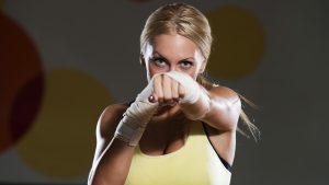 Notwehr gegen Politikversagen? Immer mehr Frauen machen Kampfsport